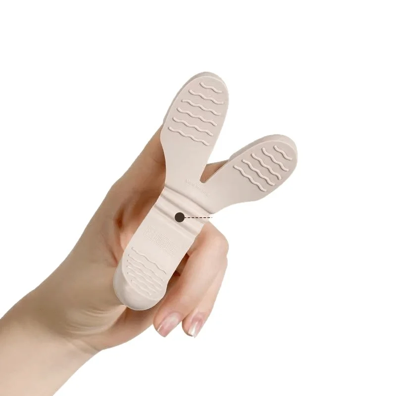 yesThree-Finger Heat Resistant - Kitchen Gadgets In China review and price